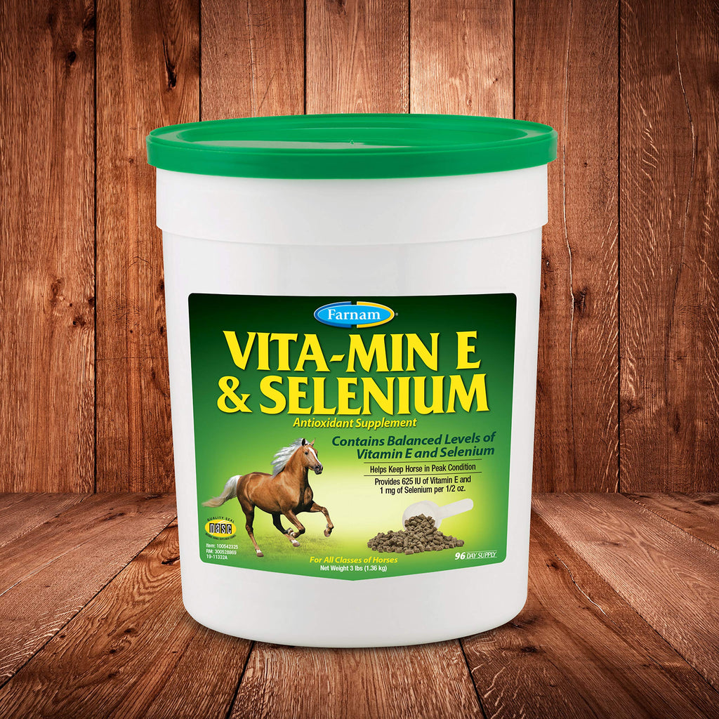 Suplemento antioxidante Farnam Vita-Min E & Selenio para caballos, Suplemento de Vitamina E para caballos, Salud muscular y Condición física óptima, 1.36 kg, Suministro para 96 días